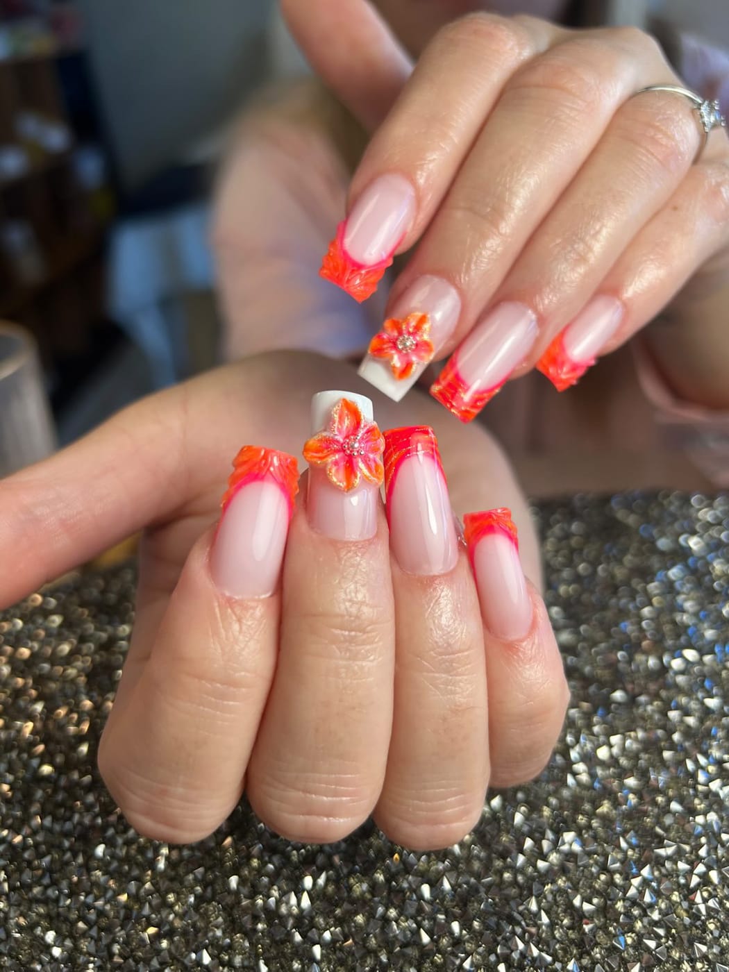 Réalisation ongles Just'Nails 83