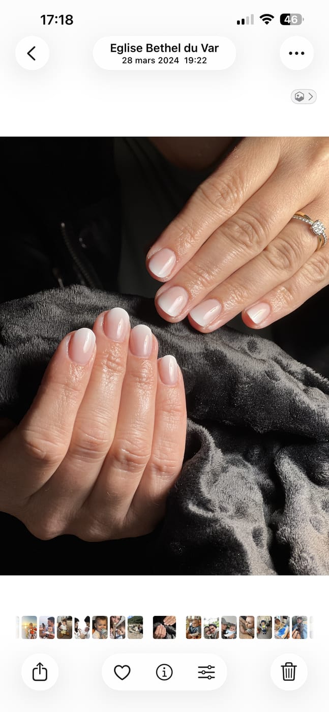 Réalisation ongles Just'Nails 83
